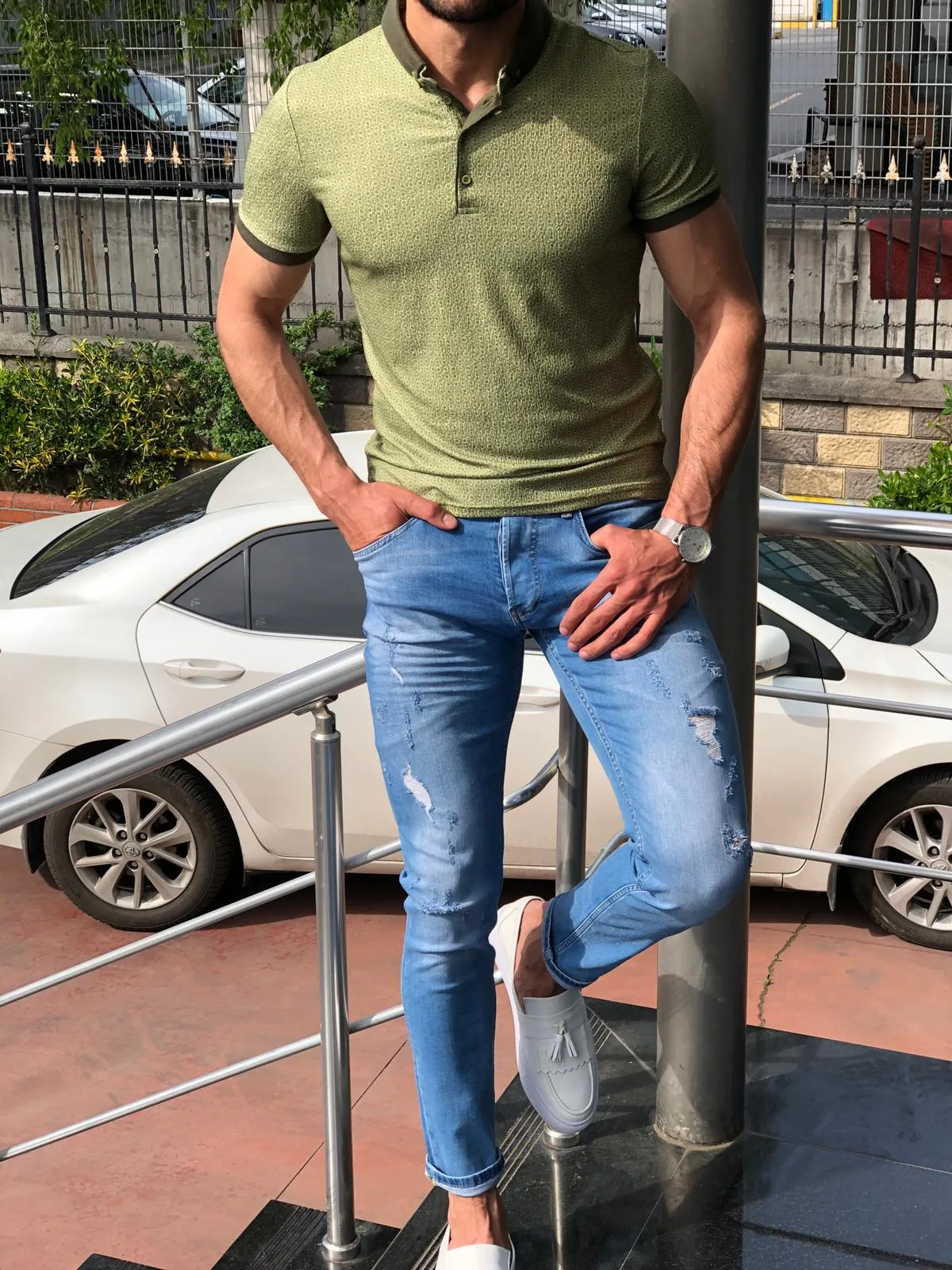 Barcos Slim-Fit Collar T-shirt (2 Colors)