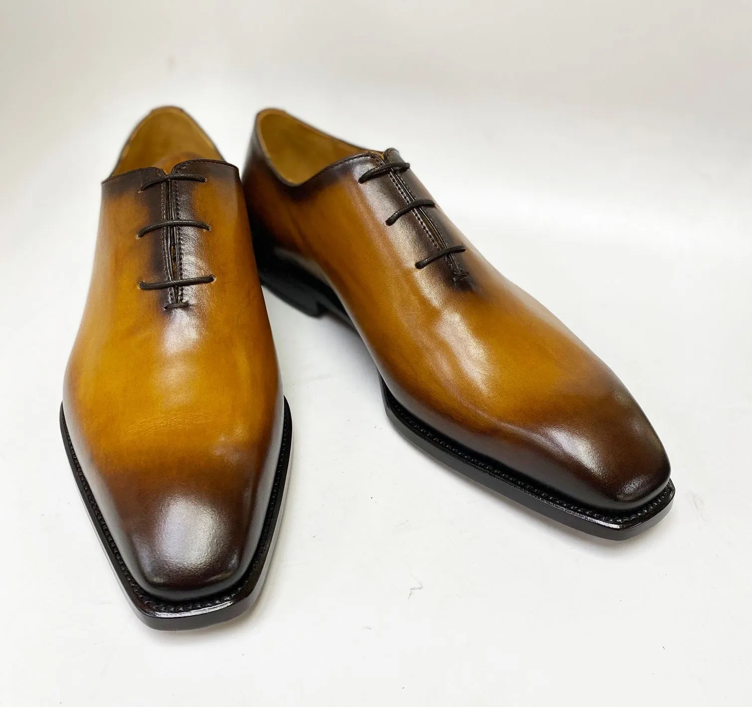 Jason Sr Burnished Calfskin Lace-Up Oxford Caramel