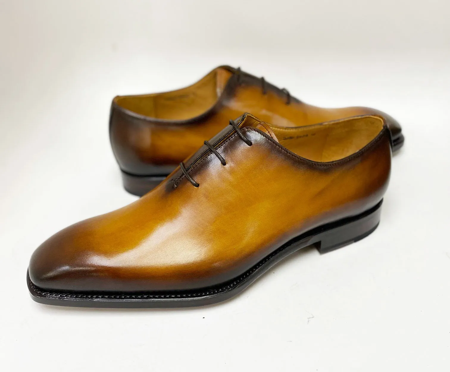 Jason Sr Burnished Calfskin Lace-Up Oxford Caramel
