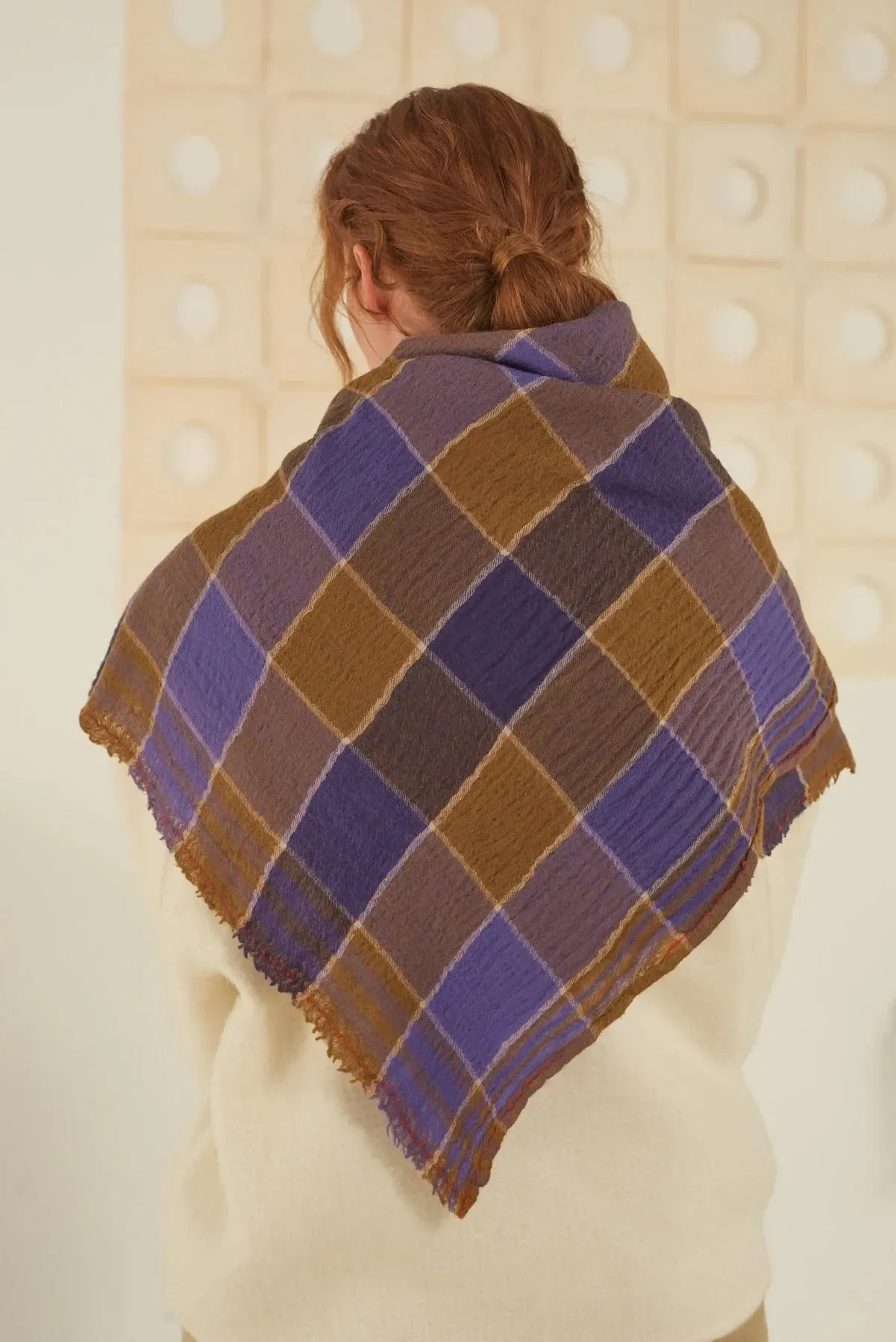 MOISMONT   Scarf N686 violet